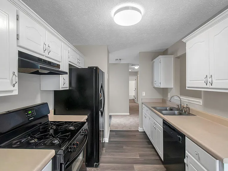 11523 Vinea Ln — Photo 3