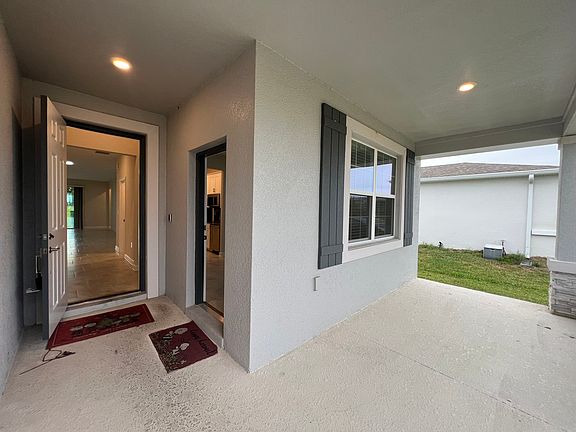 2nd image of 2825 Darlington Oak Ln