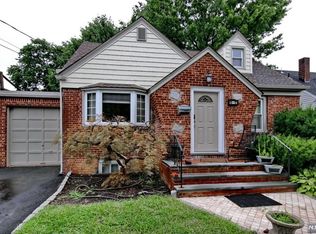 16-17 Ellis Ave #1X, Fair Lawn, NJ 07410