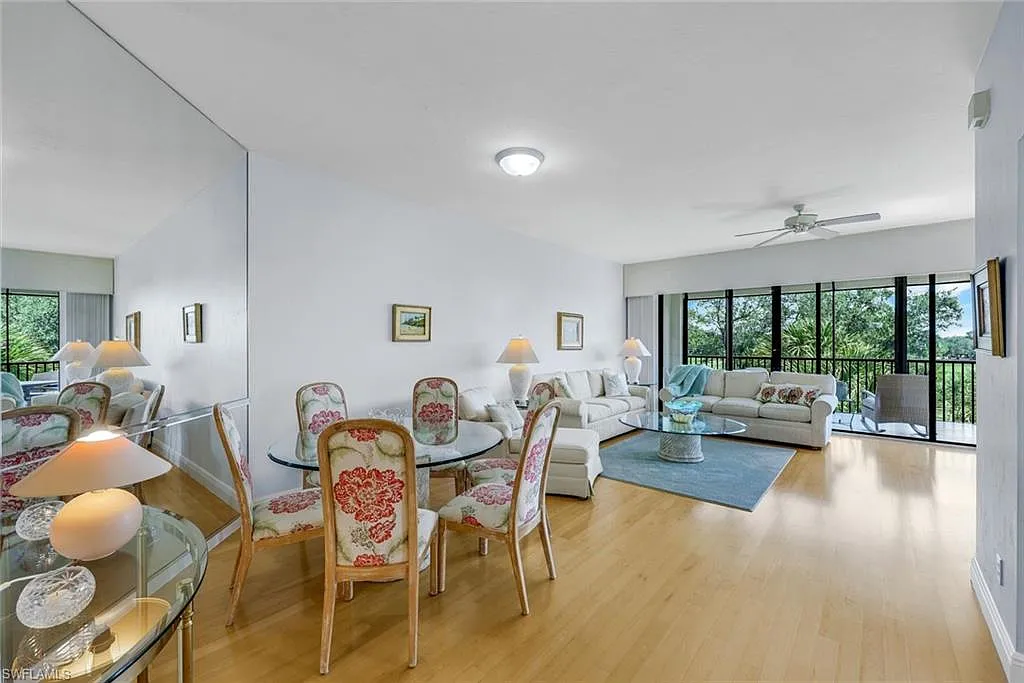 2 bed, 2.0 bath, 2169 sqft, $8,000 — Photo 3
