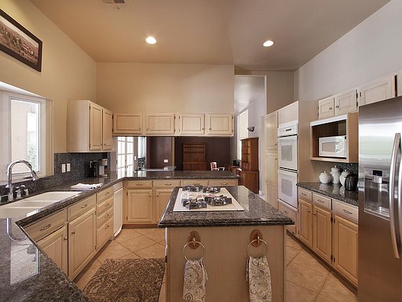 3rd image of 38200 E Maracaibo Cir