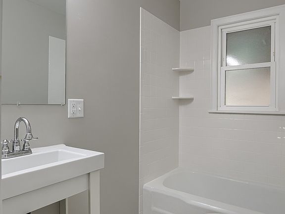3rd image of 3150 Mayflower Ave