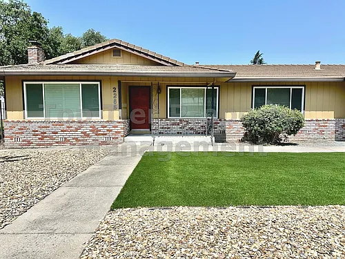 2265 Walnut Blvd Photo 1
