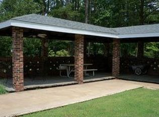 40 34th Ave NE, Hickory, NC 28601