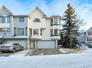 60 NW Prominence Vw SW, Calgary, AB T3H 3M8