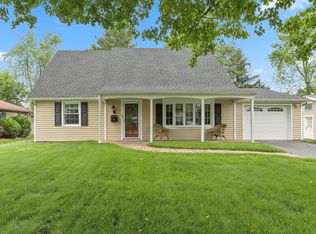 35 Fayette Ln, Aberdeen, NJ 07747