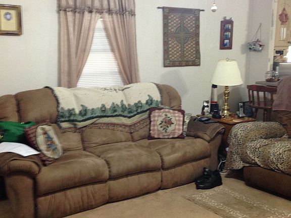3rd image of 2521 Dolphin Dr