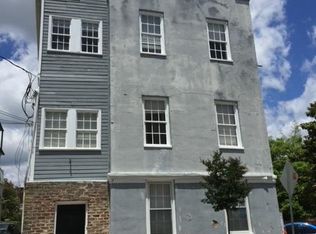 42 Wentworth St APT A, Charleston, SC 29401