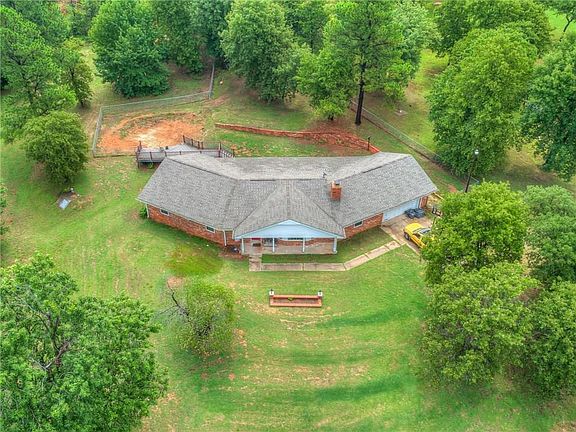 2nd image of 10912 Blueberry Dr