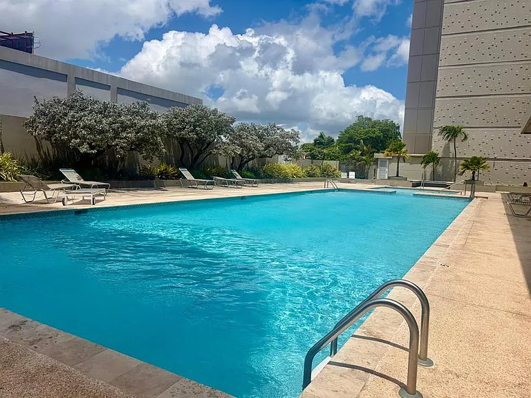 4745 Isla Verde Ave #17-G — Photo 25