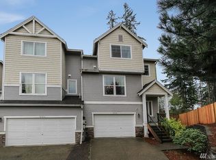 212 125th Pl SE #B, Everett, WA 98208