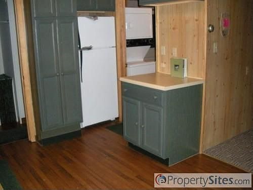 5th image of 43 E Pierce Dr