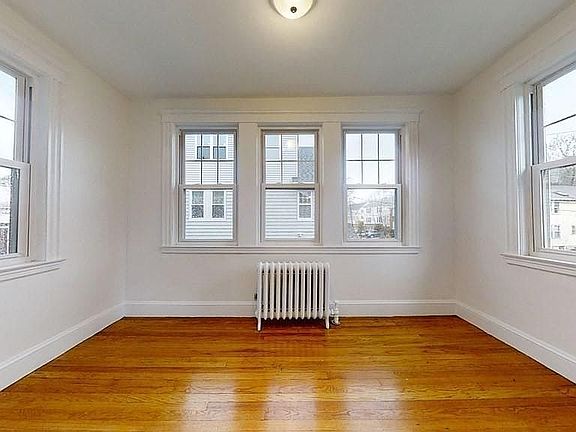 Bonus room/work room