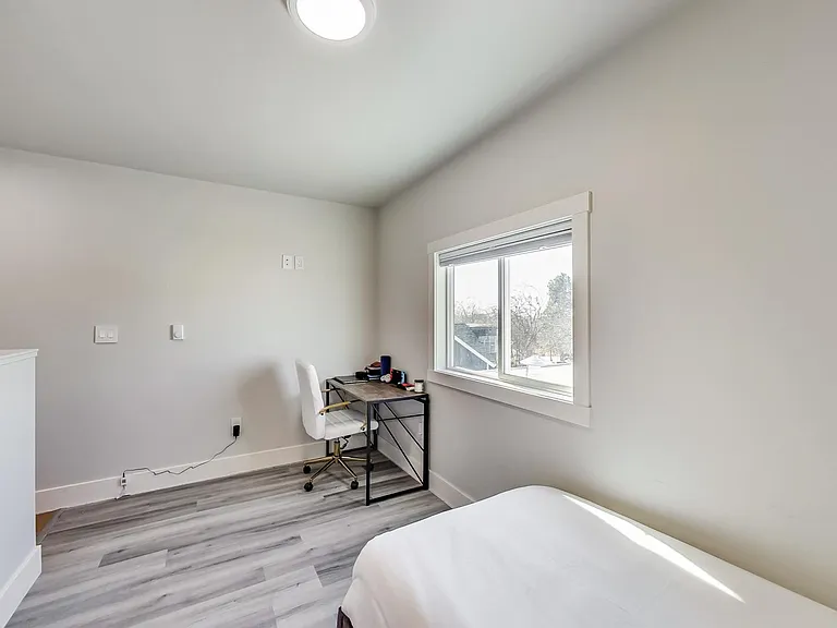 3411 Adeline LLC — Photo 51