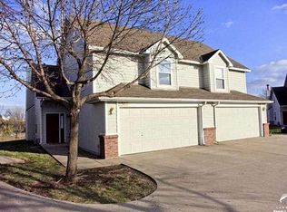 2503 Crestline Cir, Lawrence, KS 66047