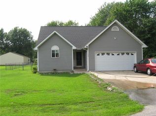 209 N Vienna Ave, Belle, MO 65013