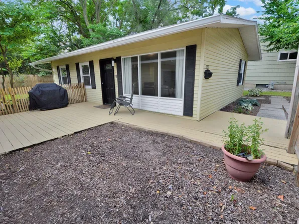237 E Sunset Ln, West Lafayette, IN 47906