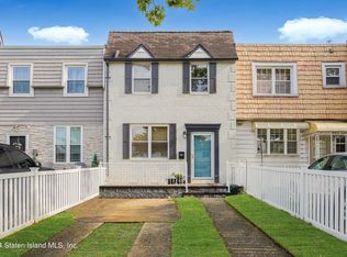 345 Hillman Ave, Staten Island, NY 10314