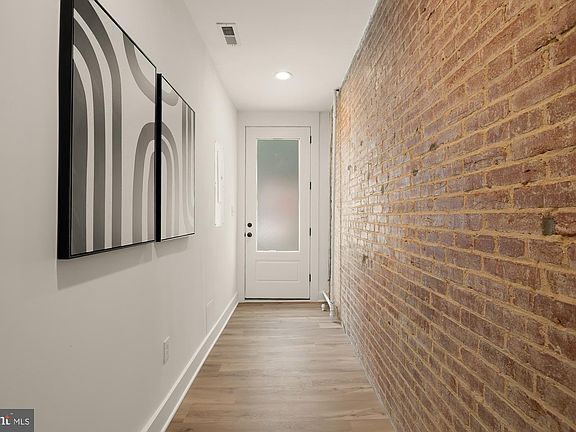 4th image of 1817 8th St NW