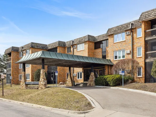 3200 Virginia Ave S APT 102, Saint Louis Park, MN 55426