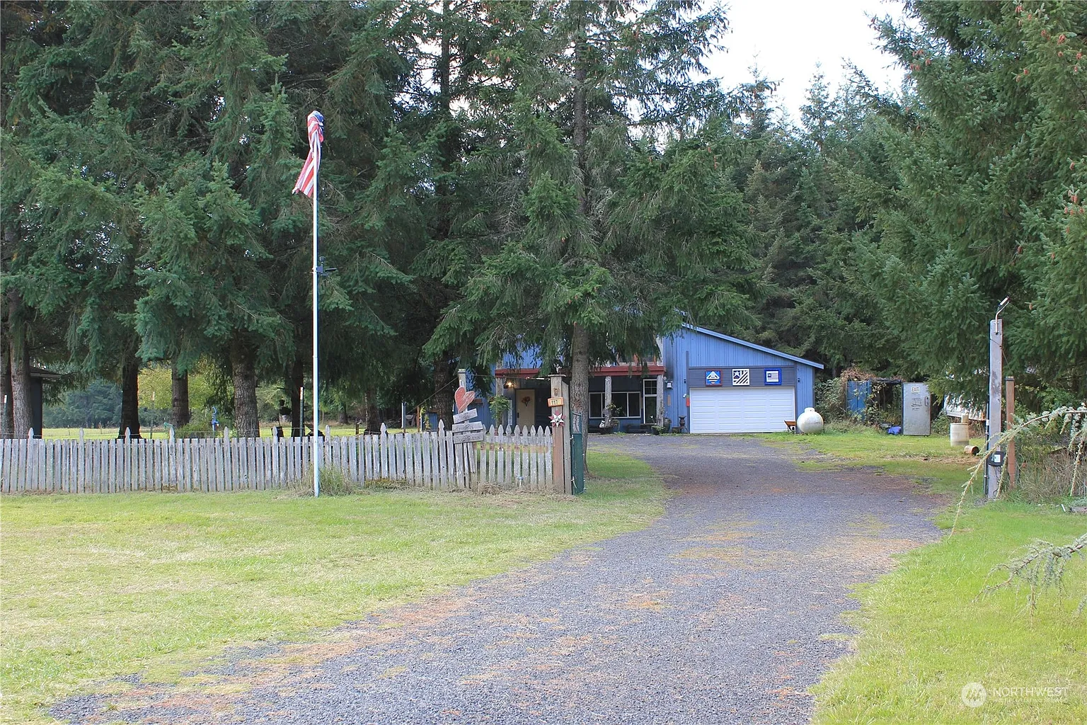 117 Urquhart Road photo 1