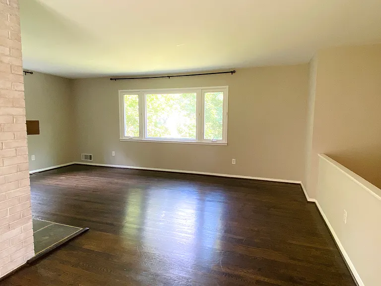 6710 Bracken Ct — Photo 18