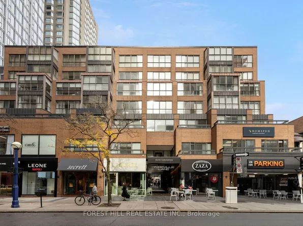 164 Cumberland St #404, Toronto, ON M5R 1A8