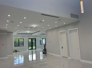 11450 SW 59th Ter #11450, Miami, FL 33173