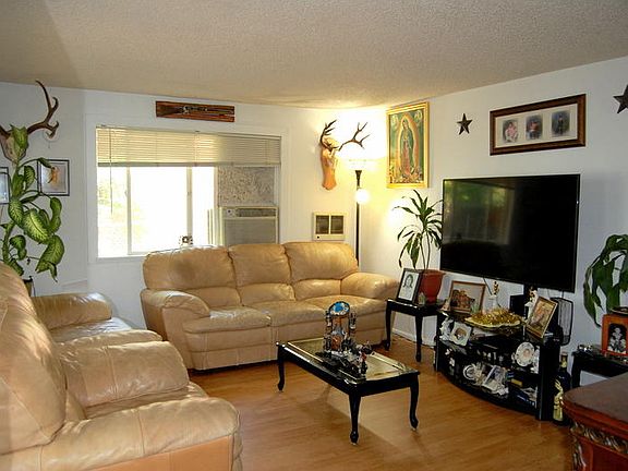 3rd image of 1210 SE 5th St