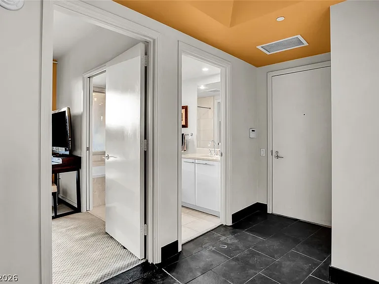 322 Karen Ave #2301 — Photo 13