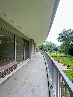 Rented by Corcoran | media 11