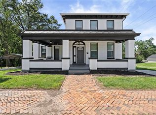 222 W Market St, Warrensburg, MO 64093