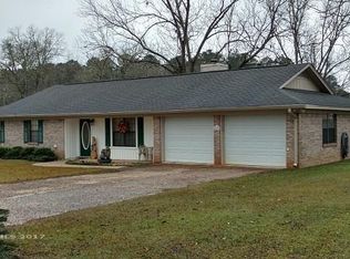 46034 Sunset Dr, Bay Minette, AL 36507