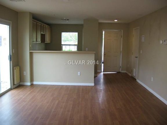 3rd image of 4229 Hickman Ct