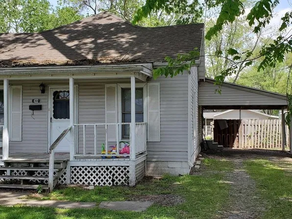 422 N Pope St, Du Quoin, IL 62832