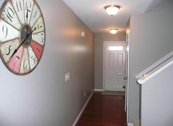 4th image of 6844 Hampshire Ct