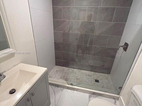5th image of 4910 SW 28th Ter #1