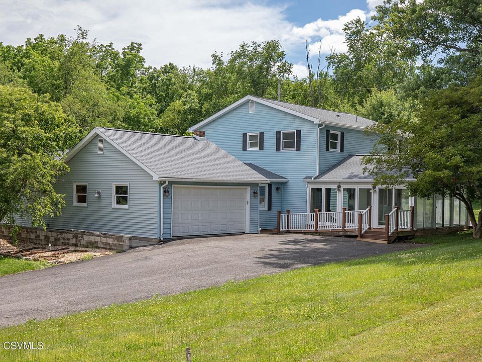 1st image of 616 Pine Ridge Rd