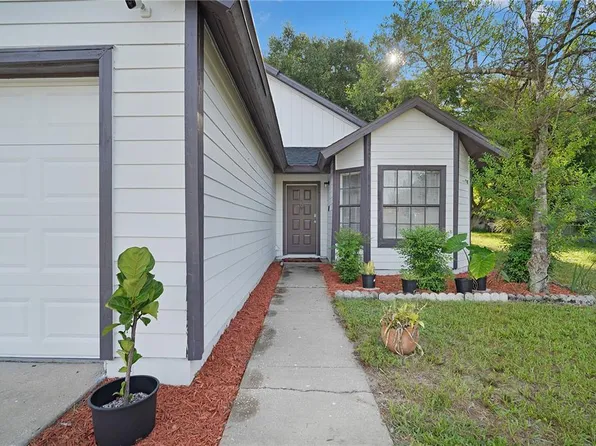 555 SWALLOW COURT, APOPKA, FL 32712