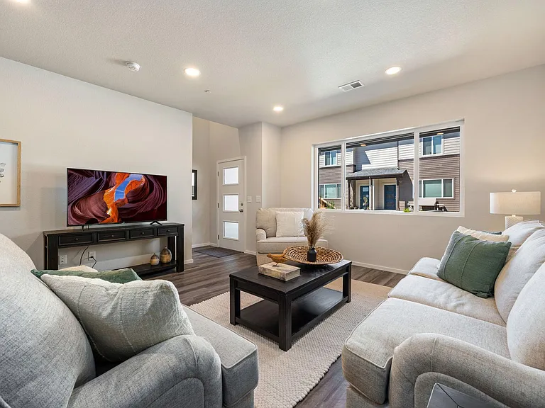 2838 Barnstormer St #2 — Photo 10