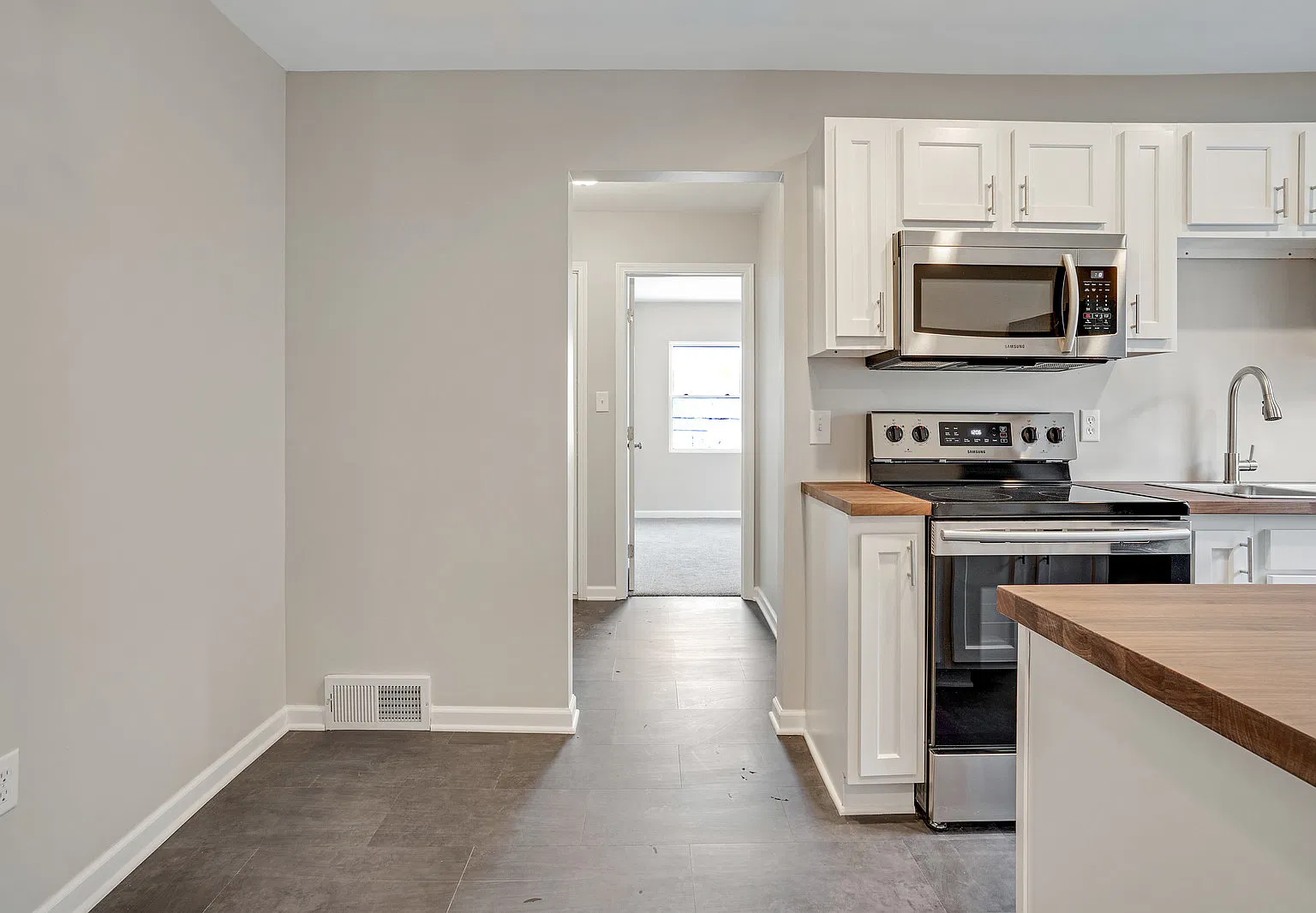 1466 Forest Street - C — Photo 4