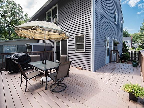3rd image of 16 Riverbank Cir #A