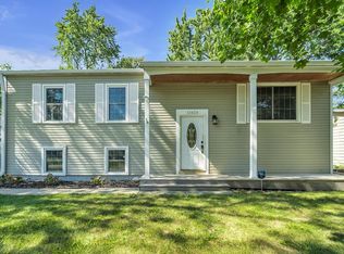 12420 39th Ave, Pleasant Prairie, WI 53158