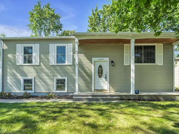 12420 39th AVENUE, Pleasant Prairie, WI 53158