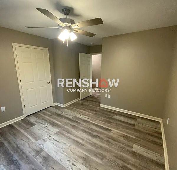 730 Tucker St — Photo 7