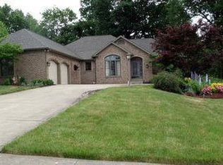 61 Midgewood Dr, Boardman, OH 44512