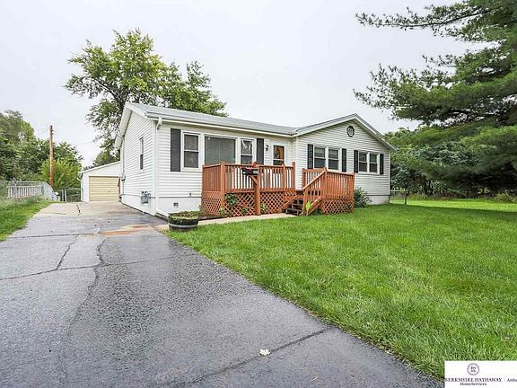 2nd image of 3807 Cornhusker Dr