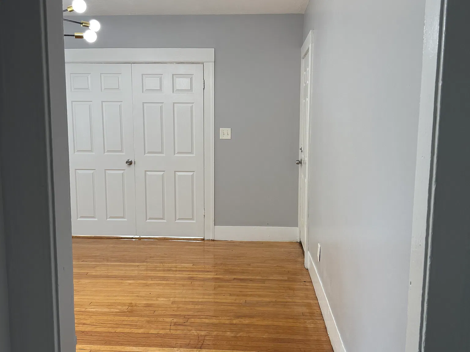 97 Dana Ave — Photo 4