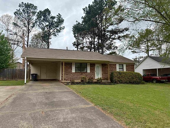 2nd image of 215 Joy Dr