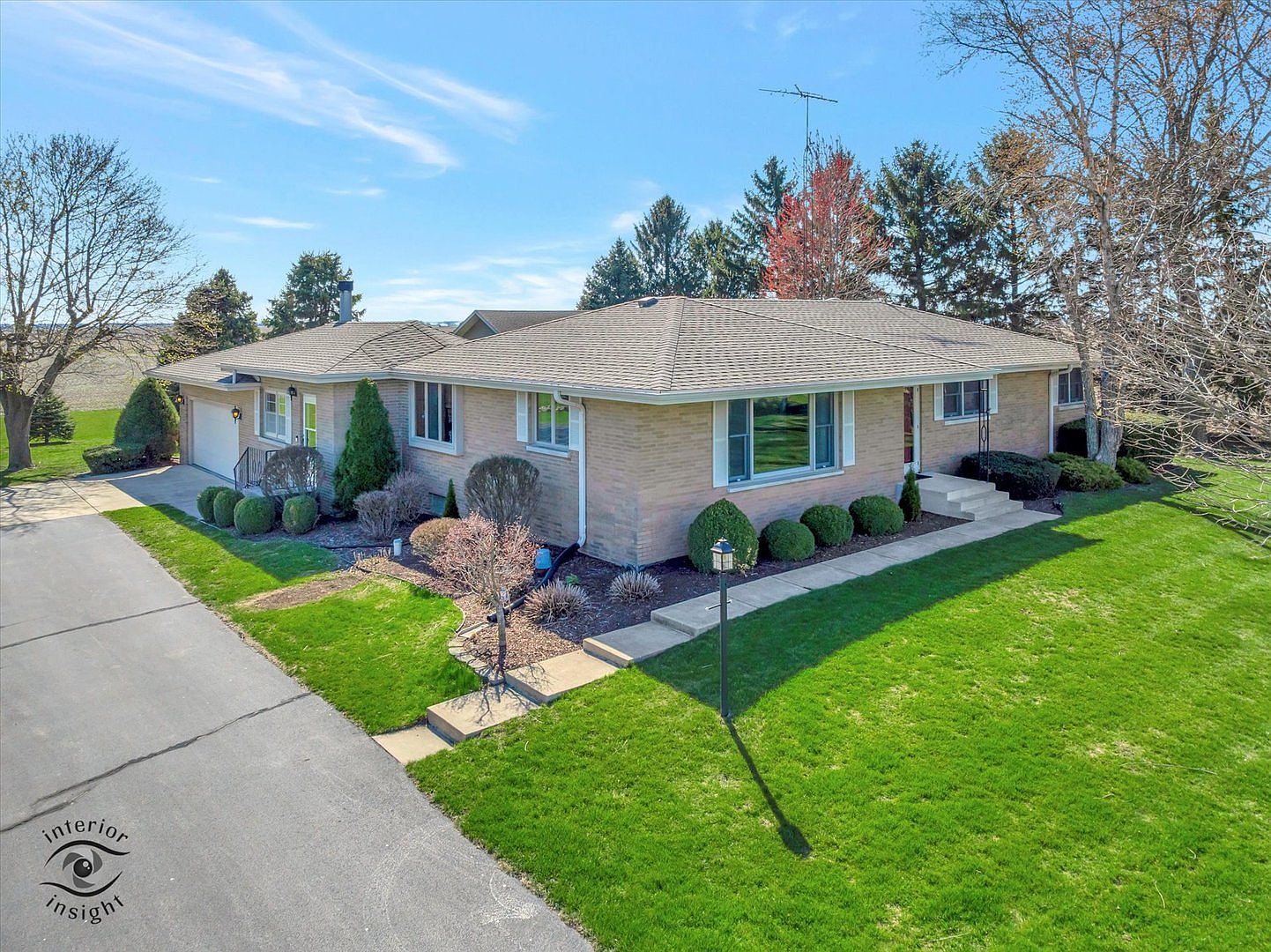 6467 S 8500e Rd, Saint Anne, IL 60964 | Zillow